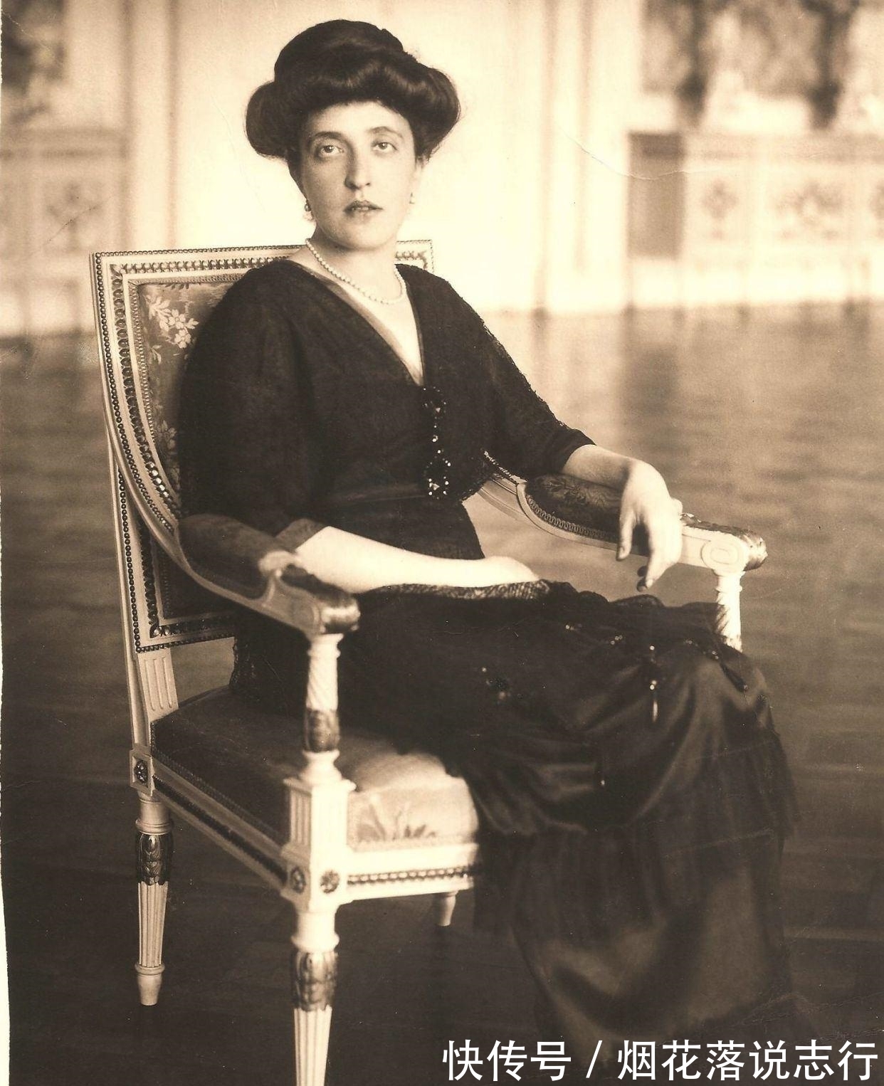 奥地利政府#该不该把价值9亿的名画交给国家?82岁老人:我没这义务!