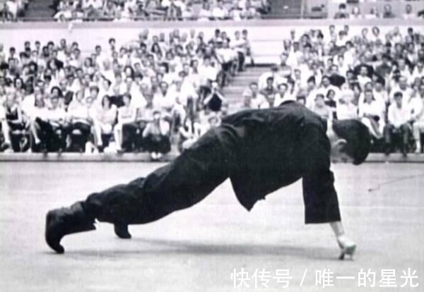 一秒钟|李小龙创造的9项世界纪录被载入史册，至今无人能超越