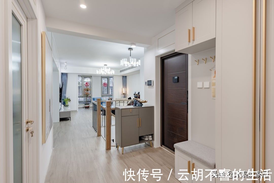 复式|三代同堂的新房，看到休闲阳台就沦陷，全屋精致大方，生活太幸福