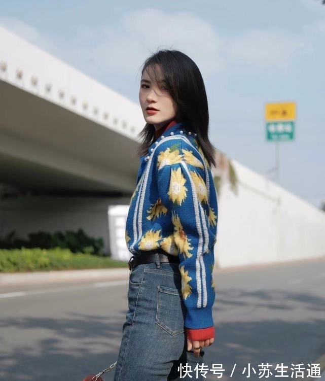 撞色系 冬天学时尚博主穿撞色系,是真好看,不是一般的高级