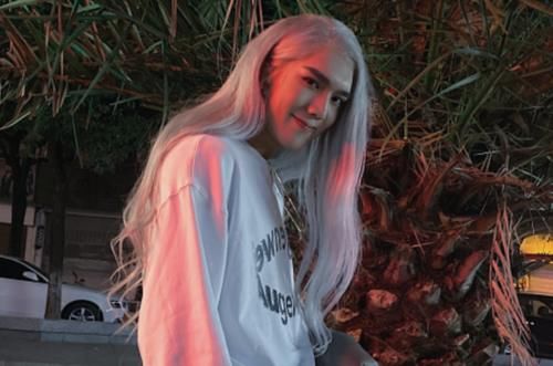 《创造营4》花絮，韩美娟摘掉假发不敢认，刘宇“爱豆脸”抢镜