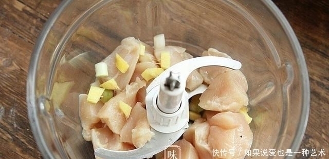 汤匙|45岁阿姨轻断食晚餐，是菜又是汤，低脂饱腹，网友：难怪吃不胖