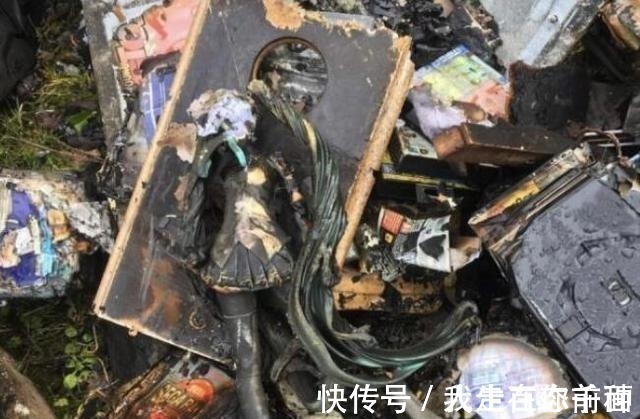 嫌弃|被主人嫌弃的手办有多惨,蕾姆被大卸八块,路飞去了四次元