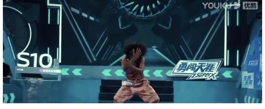 選手|《這就是街舞》：選手高呼賽制太殘酷，王一博激動到變形