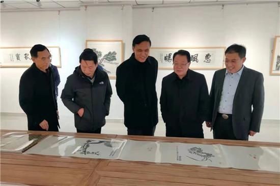 “华梦故园——北京画院马明宸乡情书画展”在济宁华梦艺术馆开展