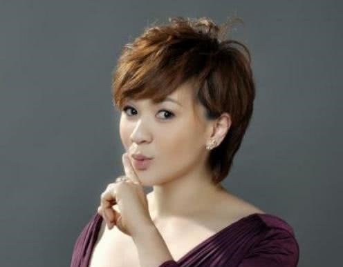 自以为自己很红,上节目做导师疯狂耍大牌,后来又哭着跪求原谅