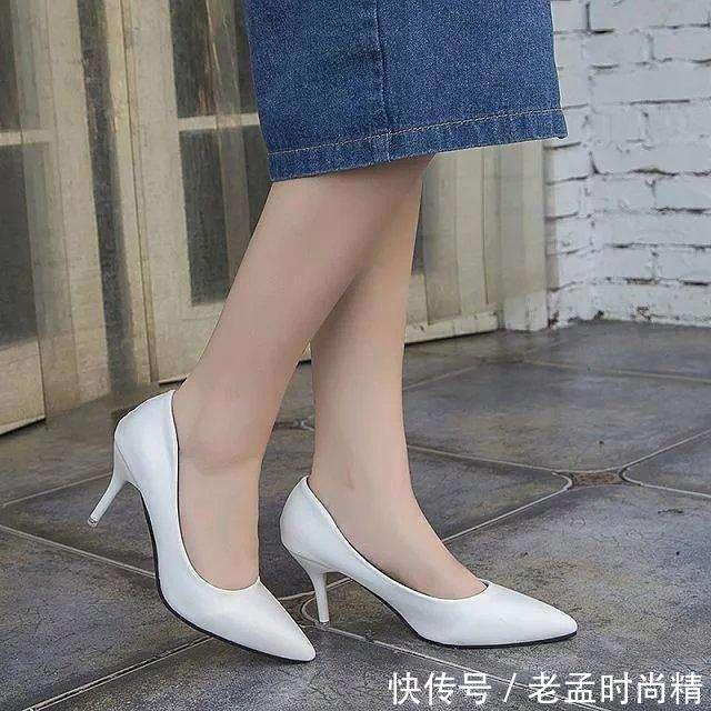 pu皮|尖头细跟高跟鞋绝对是女人的最爱,绽放高雅名媛范儿