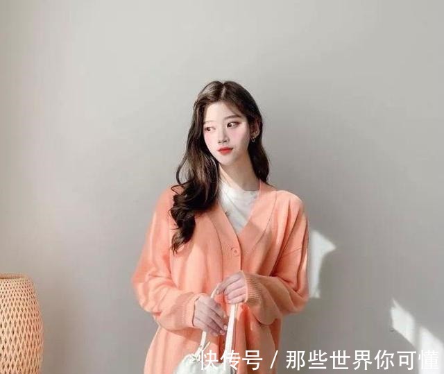 打理 今天给大家分享20款烫发免打理的发型!