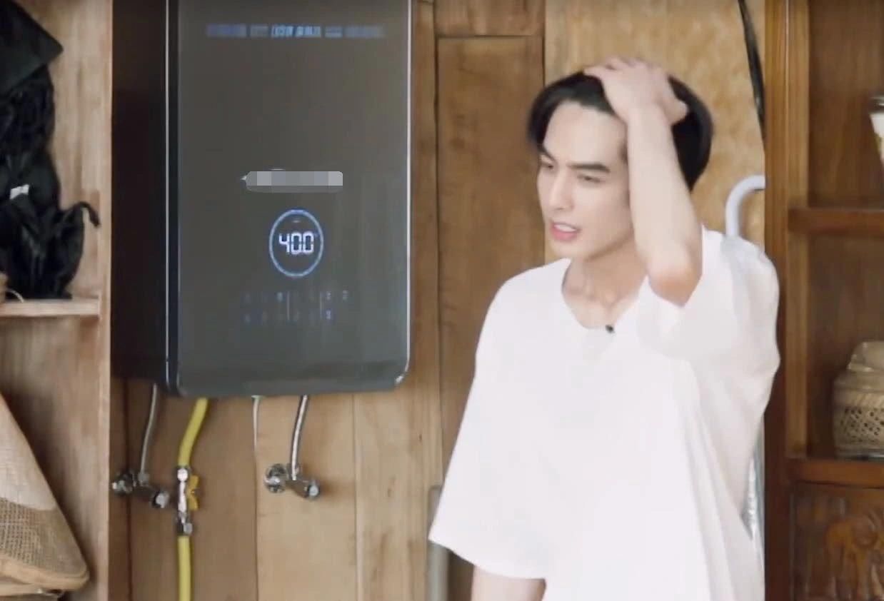 心动|《向往4》迎来最帅男嘉宾,看到撩发的瞬间,粉丝是心动啊