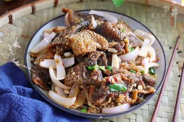 胶原蛋白|水产市场碰上它，我从不手软，一买好几斤，都是胶原蛋白，好吃