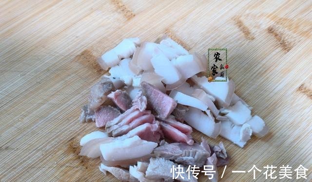 天冷了，遇到它别错过，多买些存着，随吃随取特省事，炒肉吃真香！