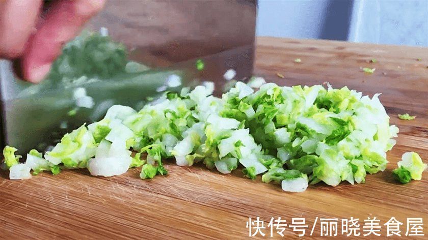 我家早餐从不出去买,在家做7天不重样,花钱少,吃得更健康