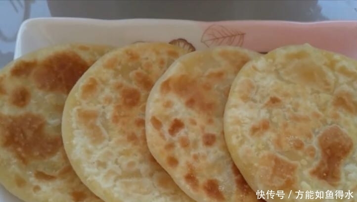 老妈教你烙糖饼,酥脆筋道,个个起鼓,时间久了也不硬,特好吃