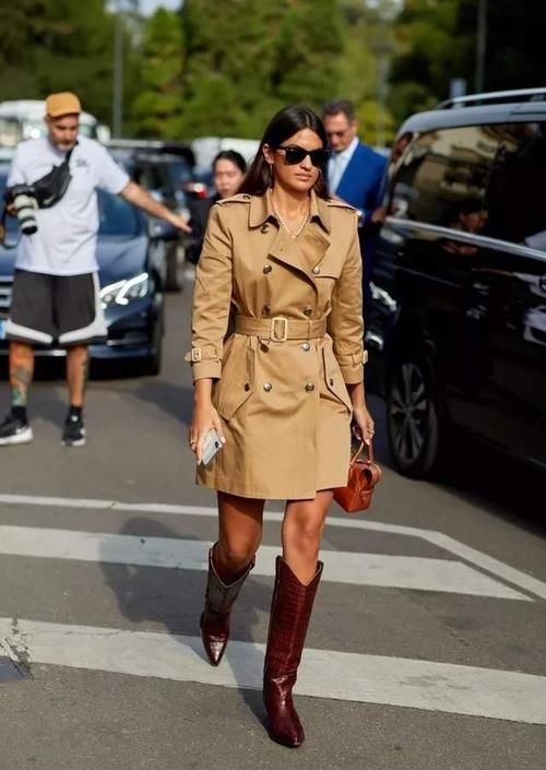 ?冬天买靴子少买黑色，建议这3种“高级色”，时髦百搭显腿长