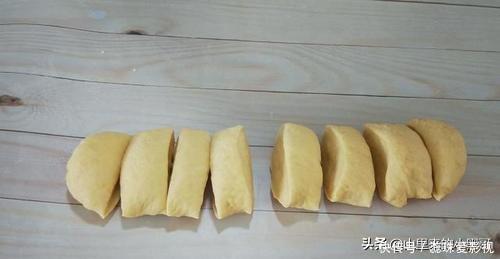 教你面包最简单的做法,不用烤箱不用蒸,暄软拉丝,再也不用买了