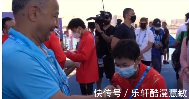 跳海感受,全红婵直言恐怖还得跳,奖金让人心疼,两改变让人欣喜