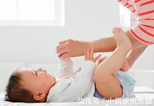 非洲|非洲孕妈特殊分娩方式,诠释部落“特性”,网友:想都不敢想