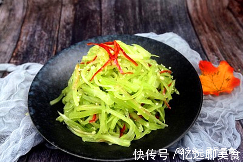 茄子|夏天美食首选凉拌菜,带走一夏的酷热,营养开胃,美味下饭