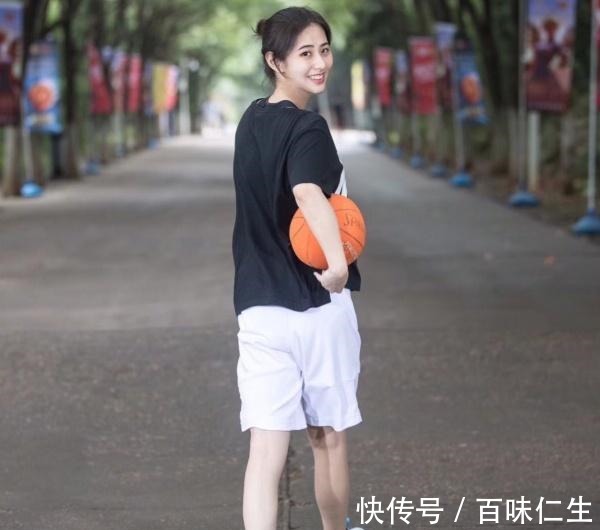 女裁判|真人版“赤木晴子”中国最美篮球女裁判,姓氏却很多人不会读!