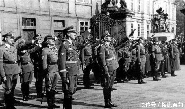 二战|二战假如莫斯科沦陷,苏联退守西伯利亚还有可能翻盘吗?