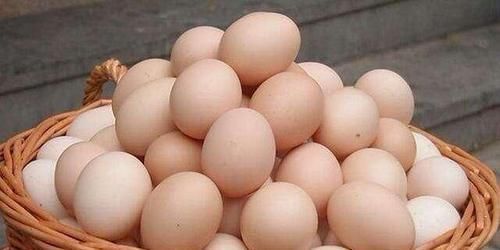 水煮鸡蛋|煮鸡蛋时只需加点此，鸡蛋不开裂还自动脱壳，味道更好吃更鲜美