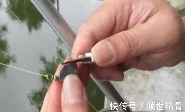 饵重|钓鱼技巧:调漂方法虽然有多种,但要做到精准,都要遵循这些要点