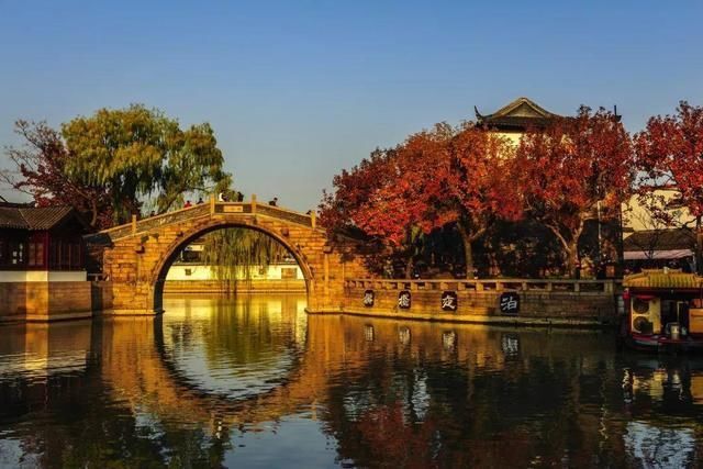 江枫渔火|张继夜半听到钟声，写下一首佳诗，后来辛弃疾也写一首，同样极佳