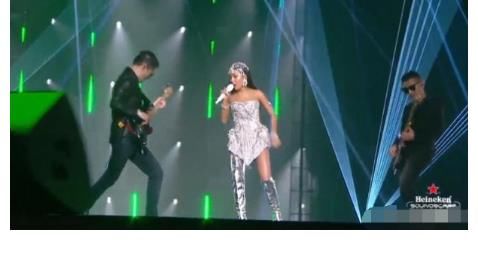 TMEA音乐盛典状况百出，吉克隽逸反应能力强，女团造型遭吐槽