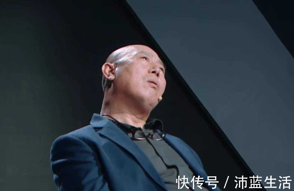 爾冬升|跟李成儒較勁,向爾冬升裝委屈!不取關(guān)郭敬明,留著過年嗎