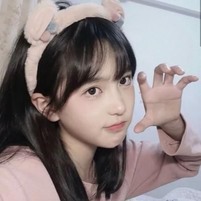 女孩子刚睡醒就有这“3行为”,颜值会越来越高,全占就捂嘴偷笑吧