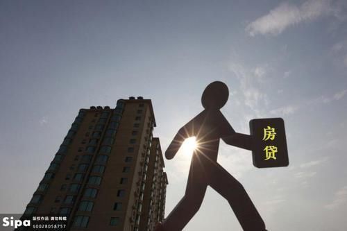 等额本金|办理住房贷款时,为什么银行总是推荐“等额本息”