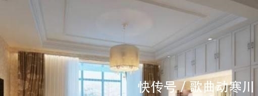 榻榻米|到小姨家串门发现她家竟然不装衣柜，真是太机智了，后悔现在才知道！