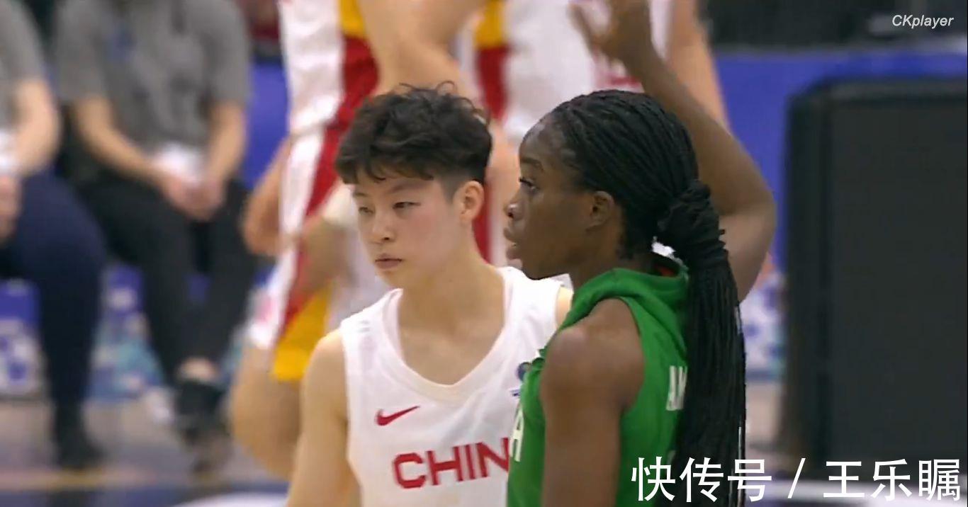 女篮|李梦三分开火高效砍分,李月汝雄霸篮下,中国女篮54-36尼日利亚