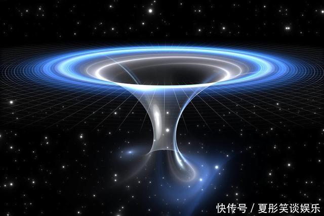 哈佛科学家:虫洞真实存在,人类完全可以穿越,但有一个致命弊端