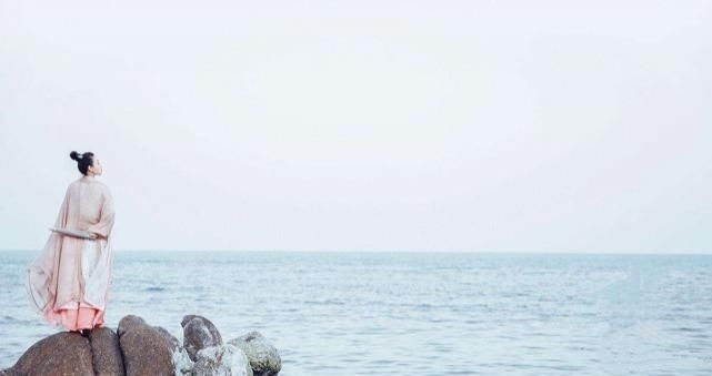 梦天$短命诗人一首诗被后世盛赞,最后两句想象奇妙,学者:李白难及