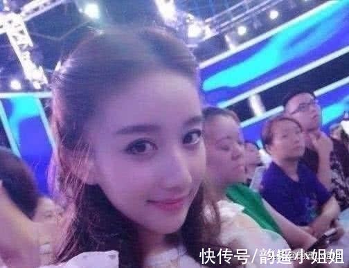 非誠勿擾觀眾的她，被導演看中拍戲走紅，現(xiàn)在已經(jīng)成大明星