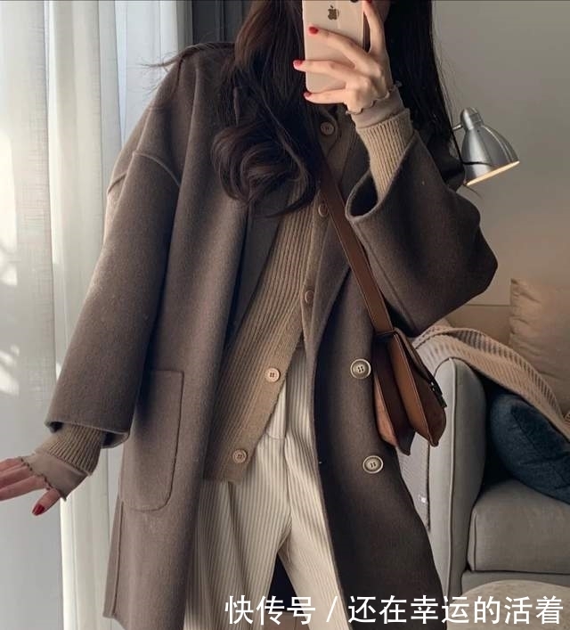 冬天穿大衣有哪些“禁忌”？避开这些误区，才能真正优雅又时尚