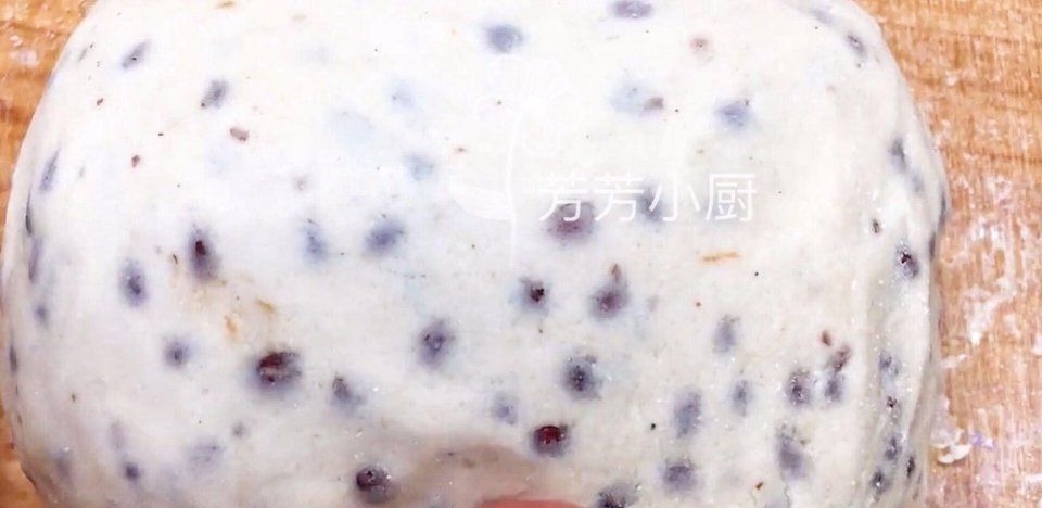 一碗糯米粉,教你做红豆糯米糕,亲戚来的时候,女人多吃补气补血