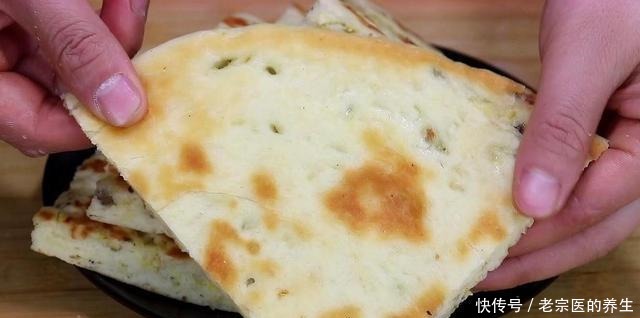 黄豆不打豆浆了,加1把绿豆,简单一做,天天吃都不腻,太香了