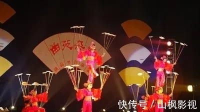 中央電視臺(tái)|盤點(diǎn)央視“消失”的10個(gè)老牌欄目,這里是否有你的青春?