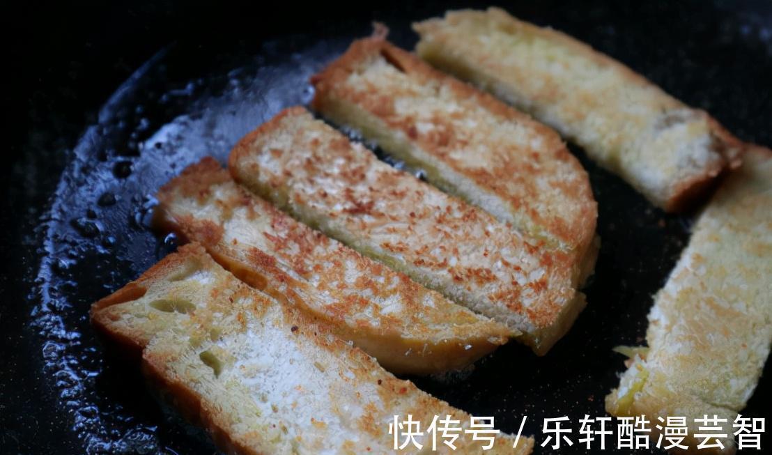 茶餐厅|解锁吐司新吃法，直接用黄油香煎，焦焦得特别好吃