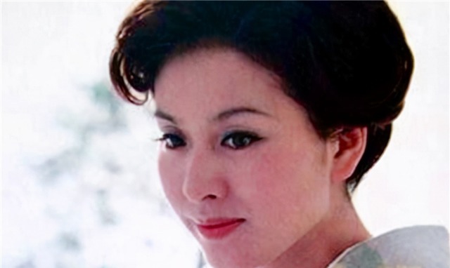 中国|栗原小卷80年代家喻户晓,36次到访中国的荧幕女神,却终身未嫁