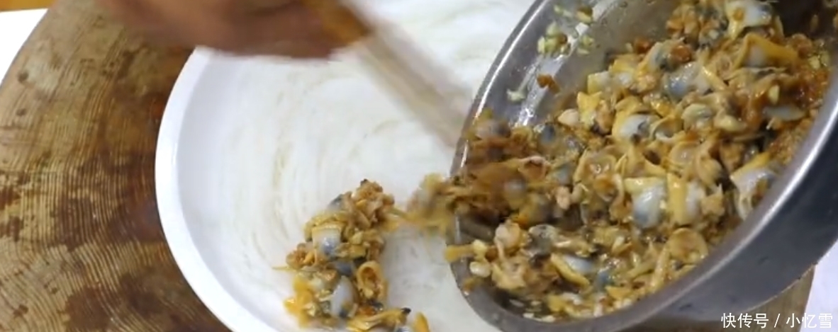 粉丝蒸花甲家常做法,老少皆宜,按照方法谁也会做