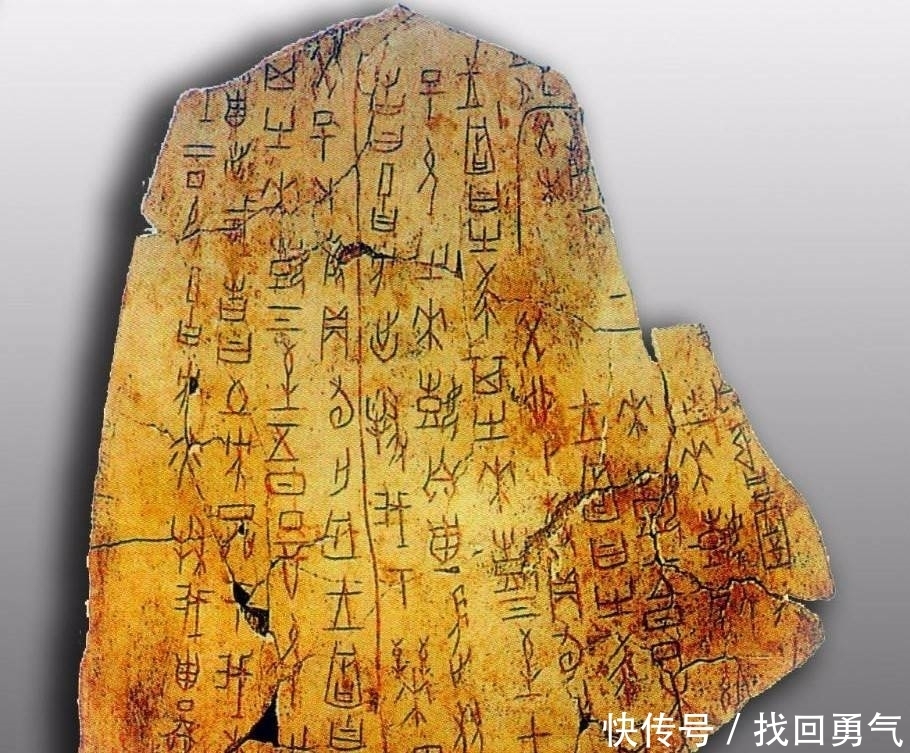 女将军|妇好才是第一位女将军:殷墟出土的墓中,还原文武双全的巾帼皇后