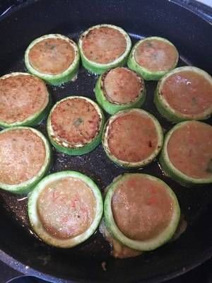 比肉好吃的素菜菜谱，香煎西葫芦，简单美味营养，超下饭，吃不够