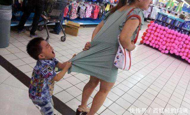 宝爸|''只是碰了下,有啥关系?''7岁男童猛撞孕妇被打,网友:真是活该