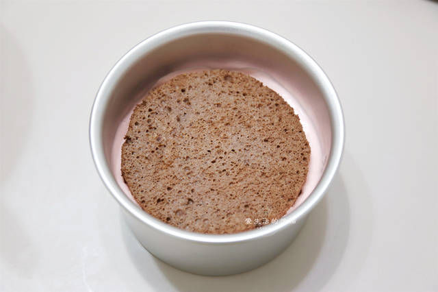  入口|学做慕斯蛋糕，掌握这些配比，做好的蛋糕入口即化，比买的还好吃