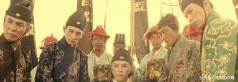 皇帝们为|一太监随性摆布皇帝，祸害天下百姓，却发明一物百姓拍手叫好！