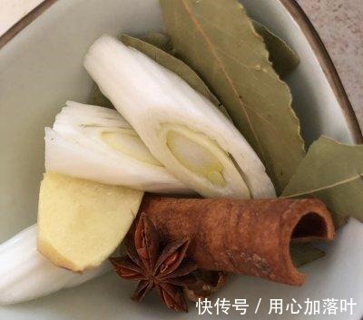 大厨|简单好吃的红烧肉炖海带,秒变大厨!