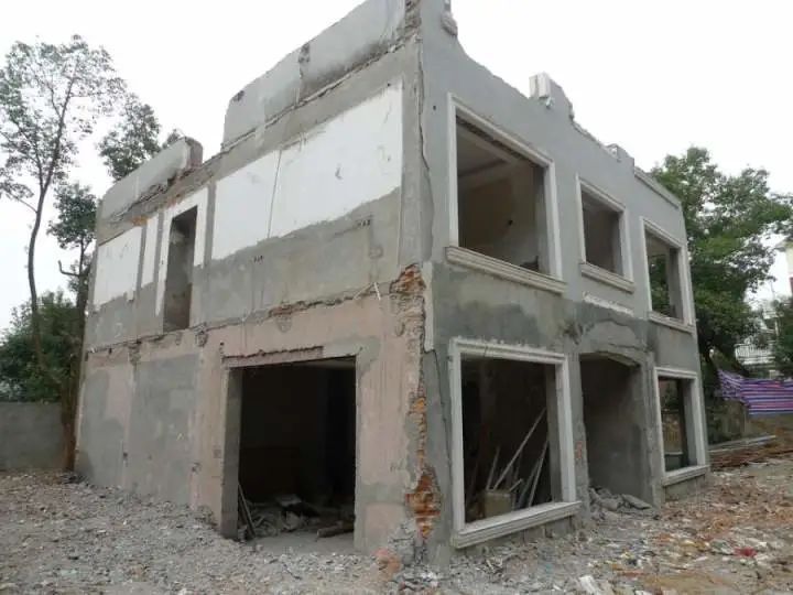 别墅|2万多人围观!一套380万起拍的别墅,竟是断壁残垣?